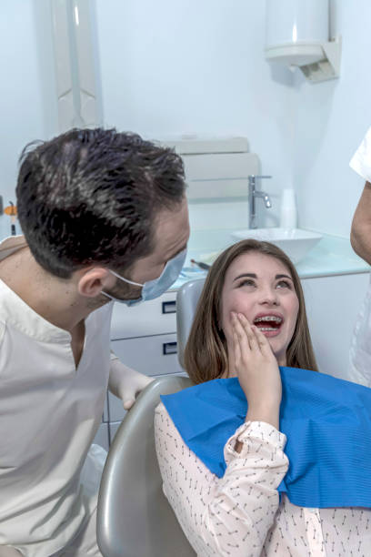 Best Emergency Dental Care for Broken or Chipped Teeth in Maumelle, AR